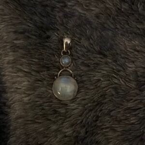 Elegant Silver Moonstone Pendant